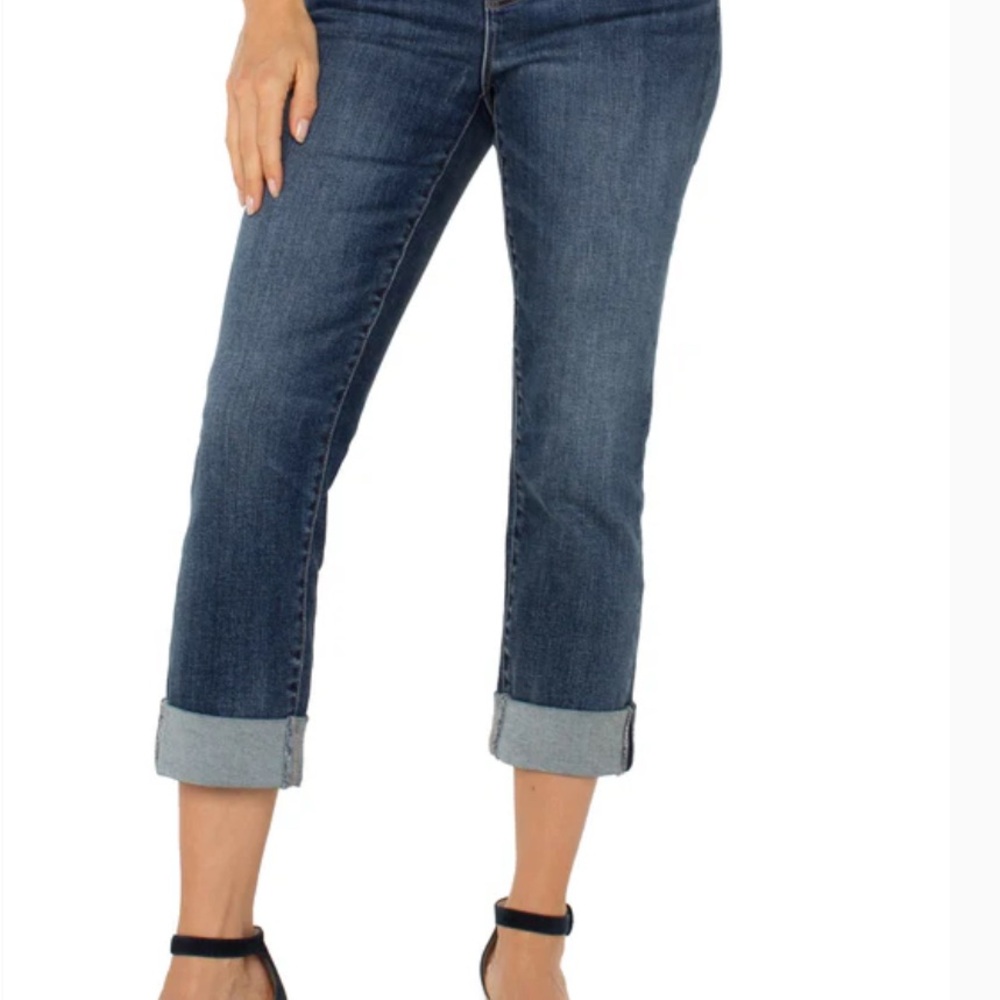 NWT Liverpool Los Angeles Dark Blue Charlie Crop Jeans - Picture 10 of 10